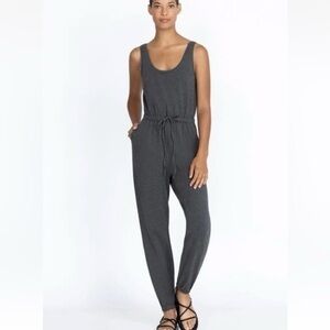 NWOT Active Sleeveless Jumpsuit Moisture Wicking Size Large Grey